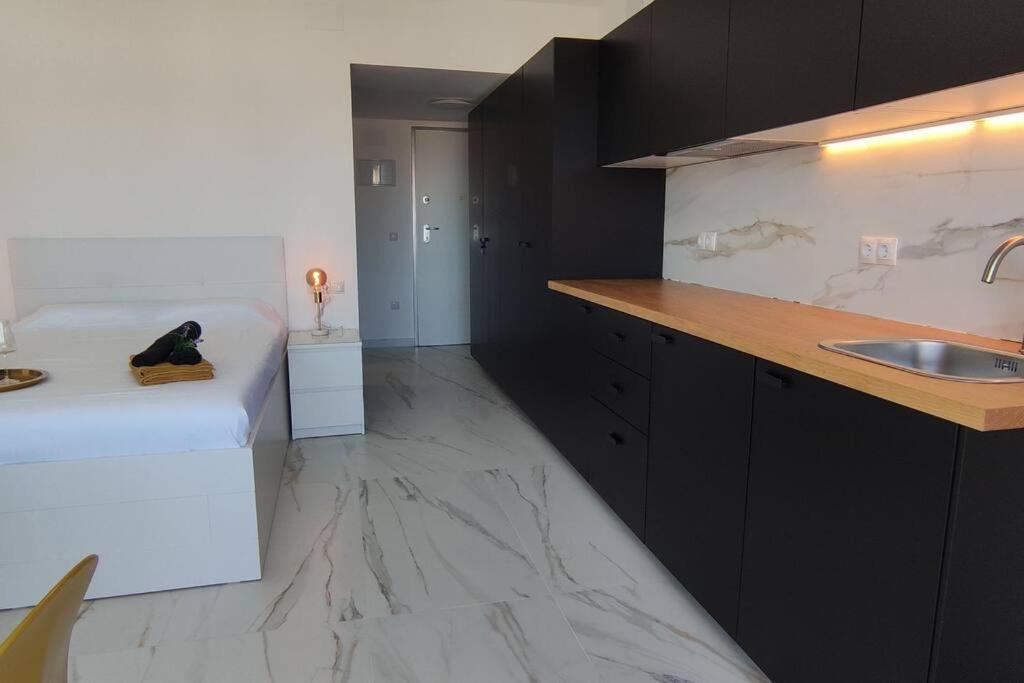 Chill Out Studio Jacuzzi & Sea Views Alicante Exterior photo